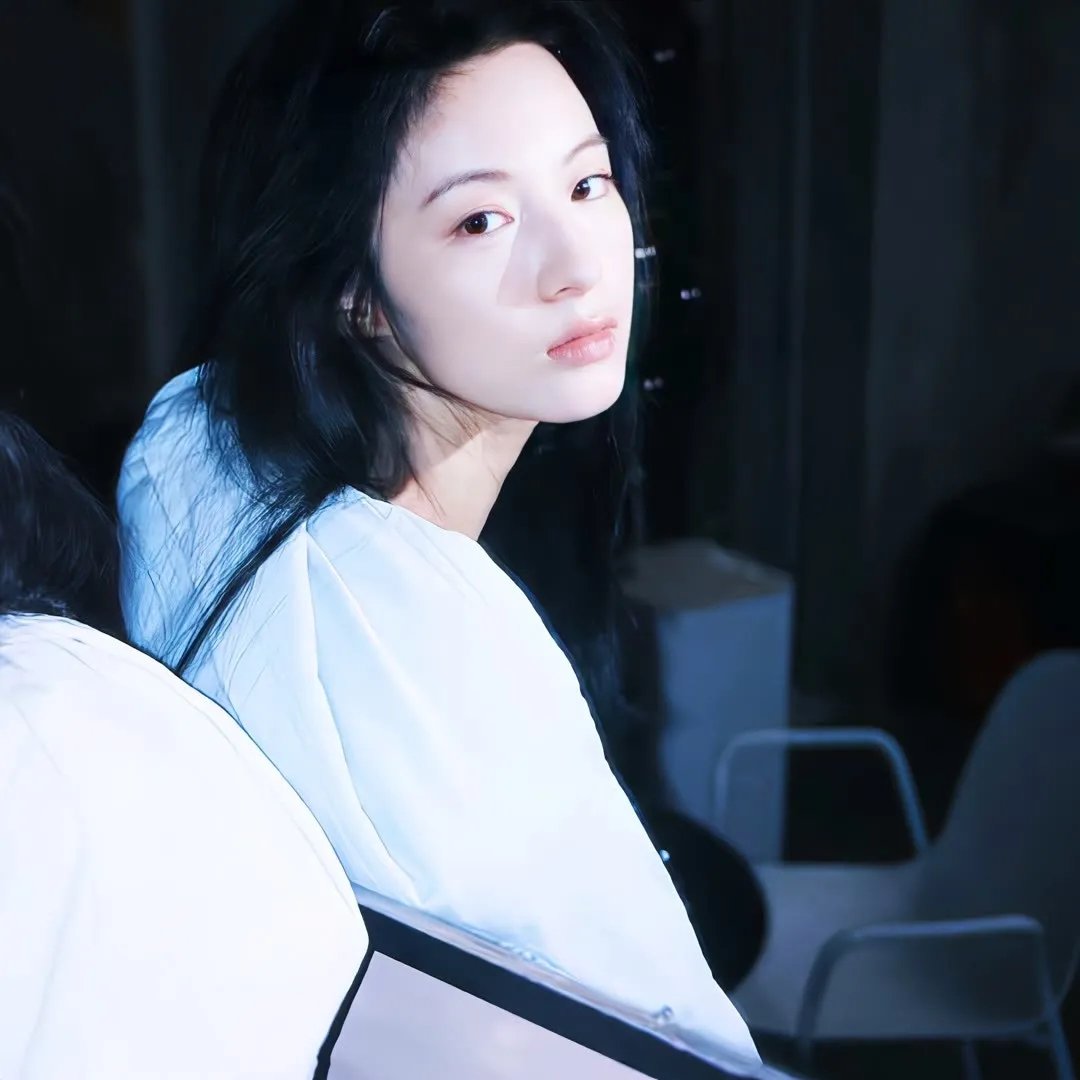 疯狗与格拉瑞小姐